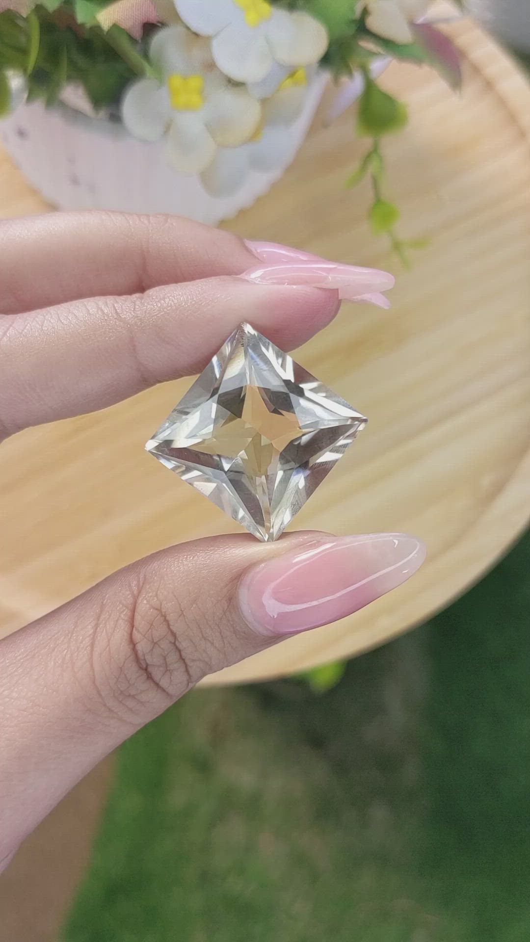 29.71 Ct. Smokey Quartz from Ceylon (Sri Lanka) Size Video