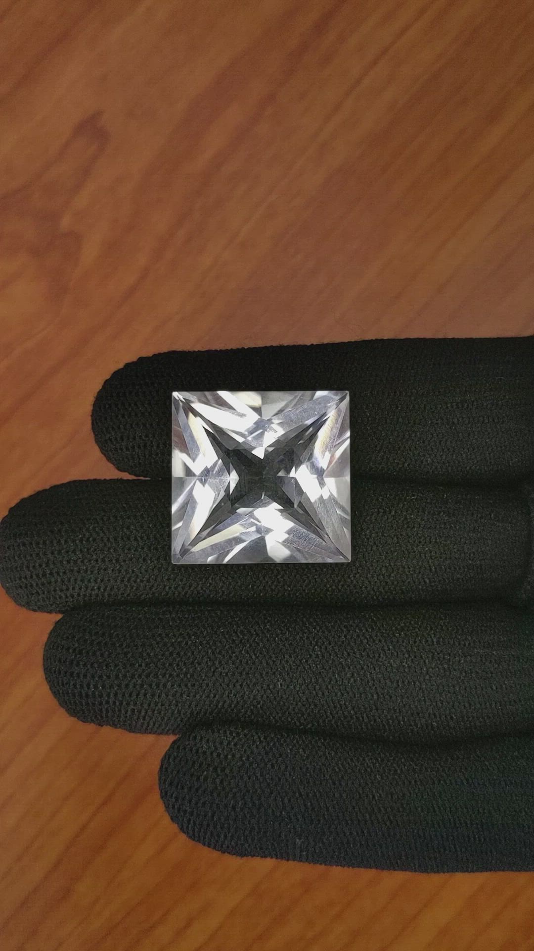 34.99 Ct. Quartz from Brazil Size Video