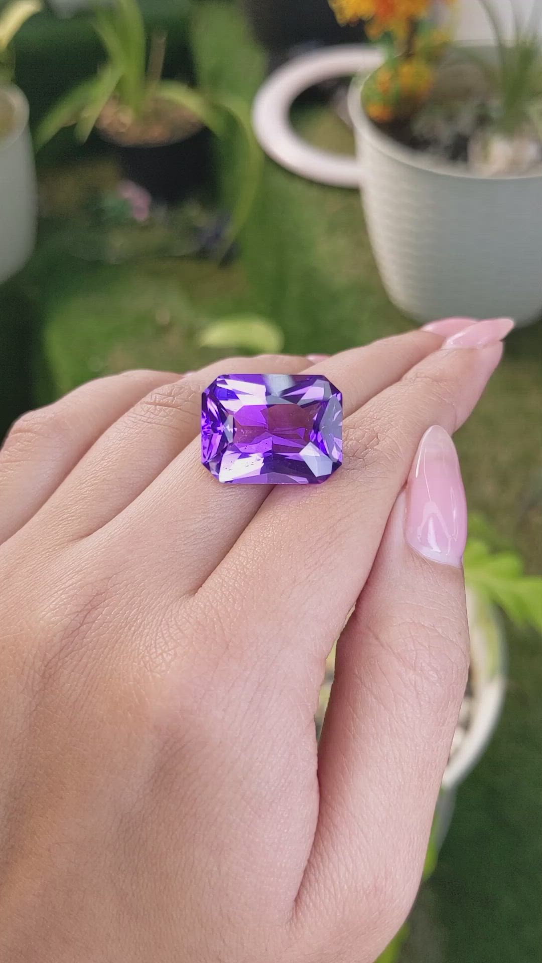 19.59 Ct. Amethyst from Ceylon (Sri Lanka) Size Video