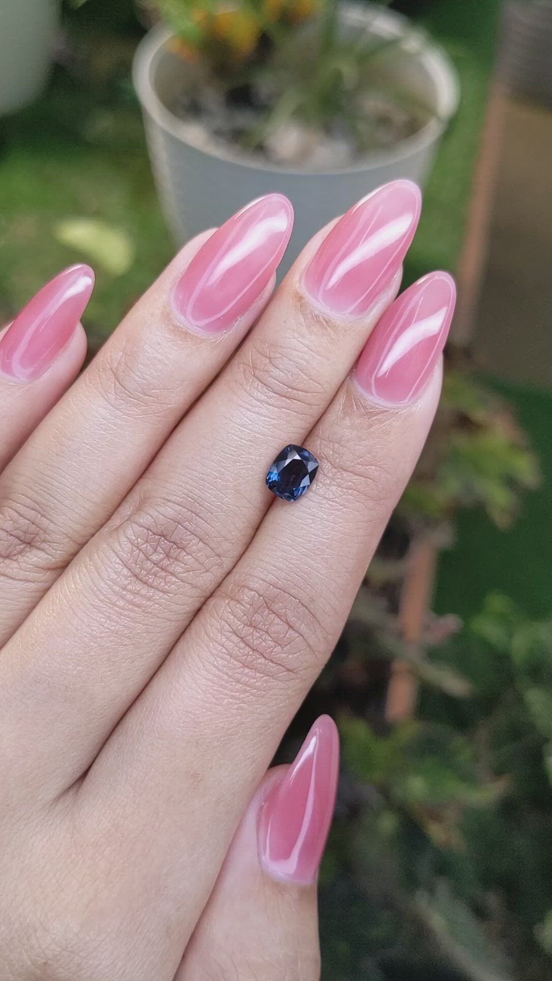 1.10 Ct. Spinel from Ceylon (Sri Lanka) Size Video