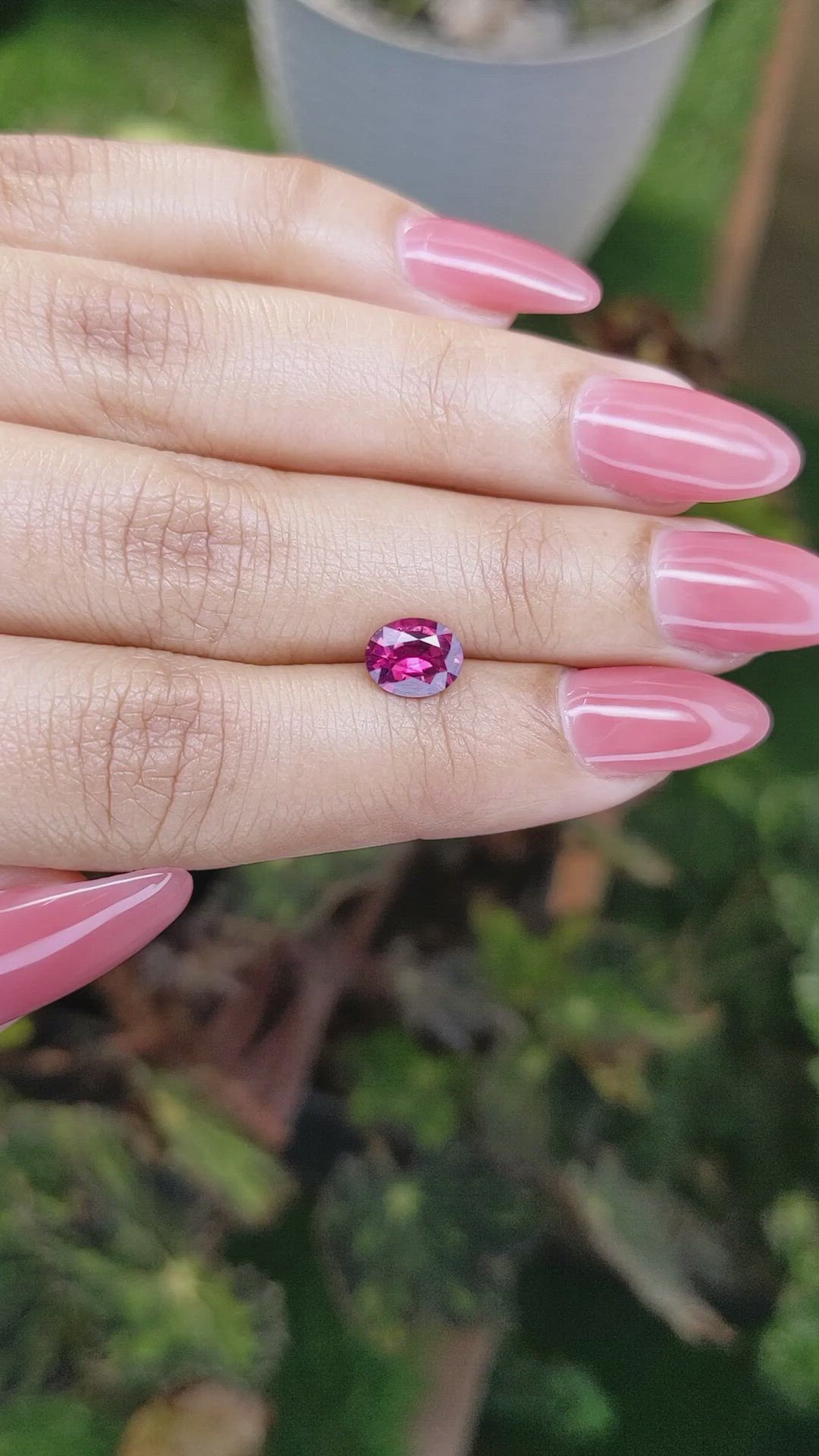 1.27 Ct. Garnet from Ceylon (Sri Lanka) Size Video