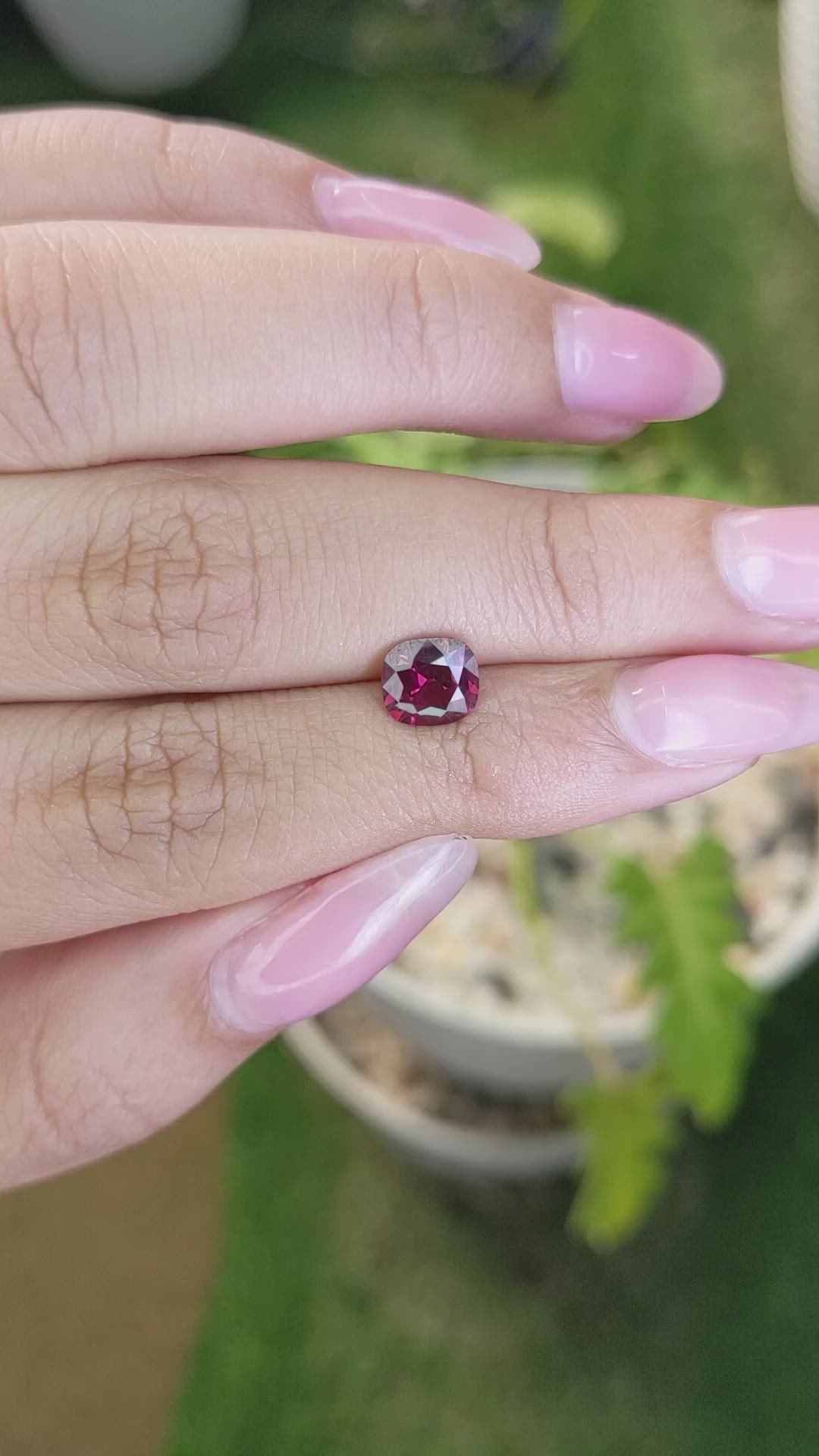 1.35 Ct. Garnet from Ceylon (Sri Lanka) Size Video