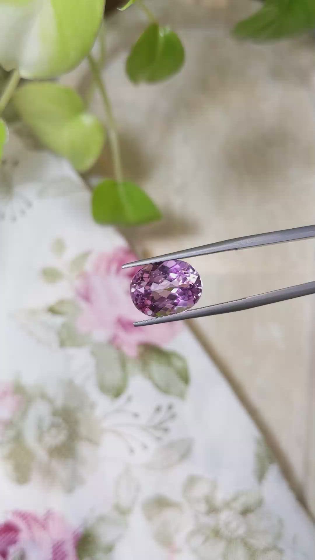 5.64 Ct. Kunzite from Afghanistan Size Video