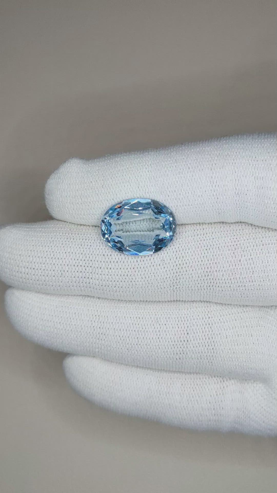 10.05 Ct. Aquamarine from Brazil Size Video