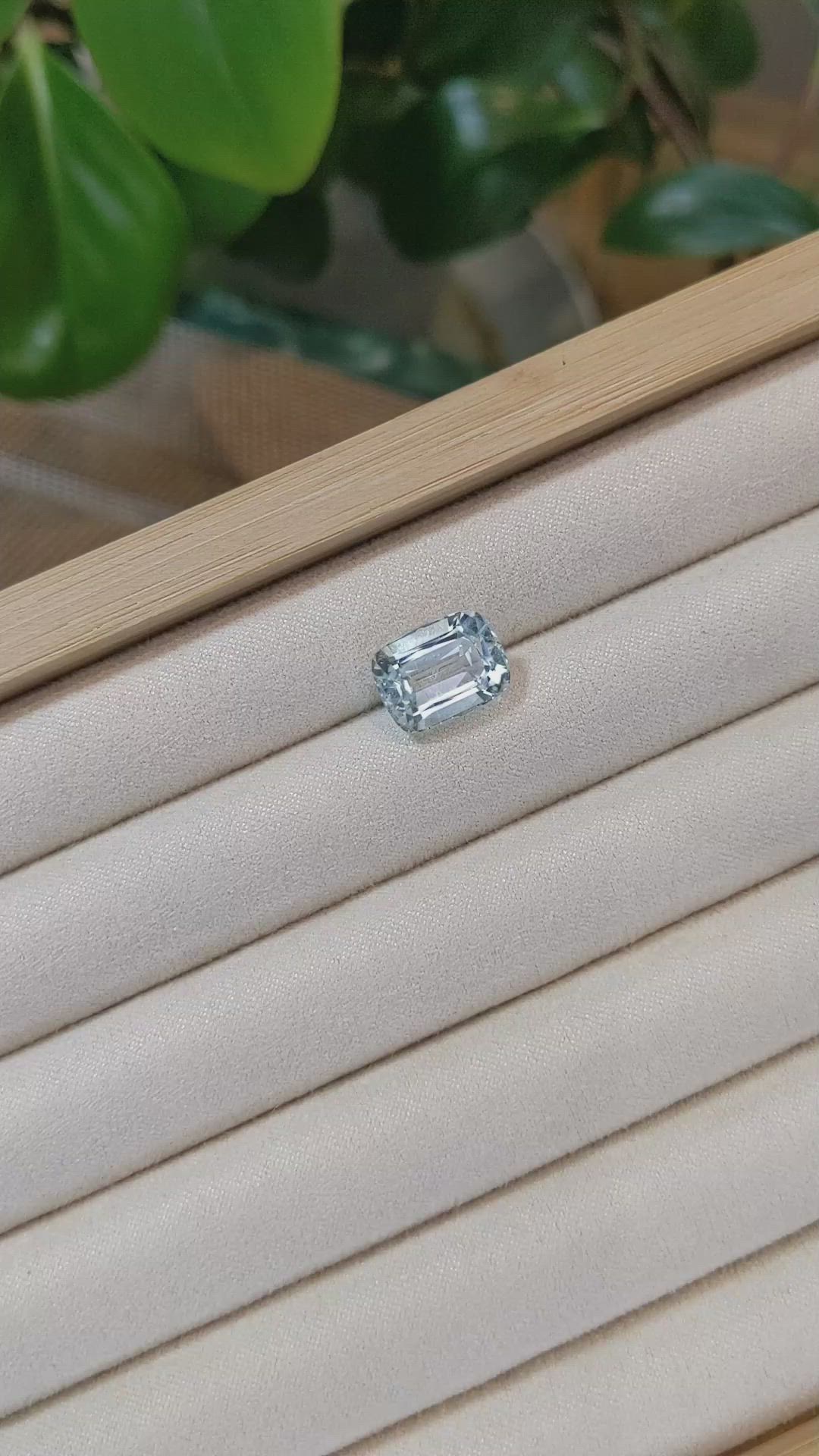 5.72 Ct. Aquamarine from Brazil Size Video