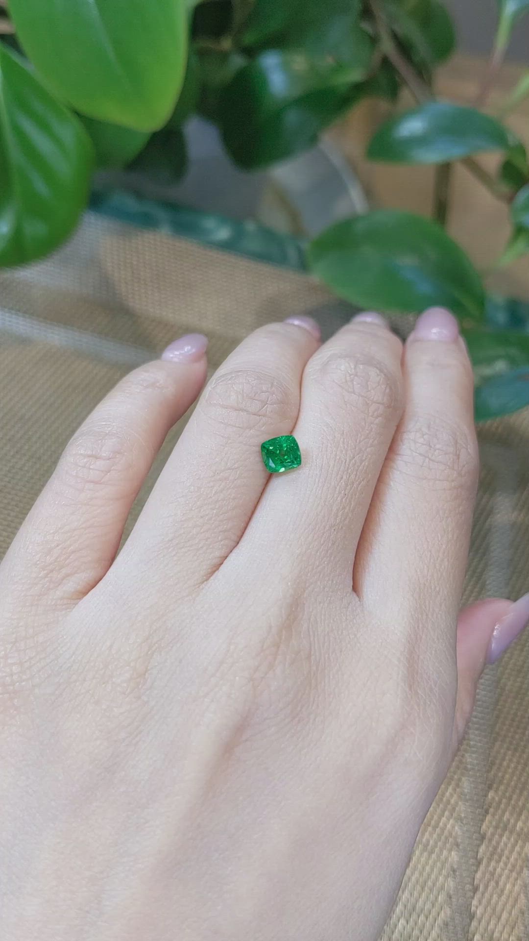 1.08 Ct. Tsavorite Garnet from Tanzania Size Video