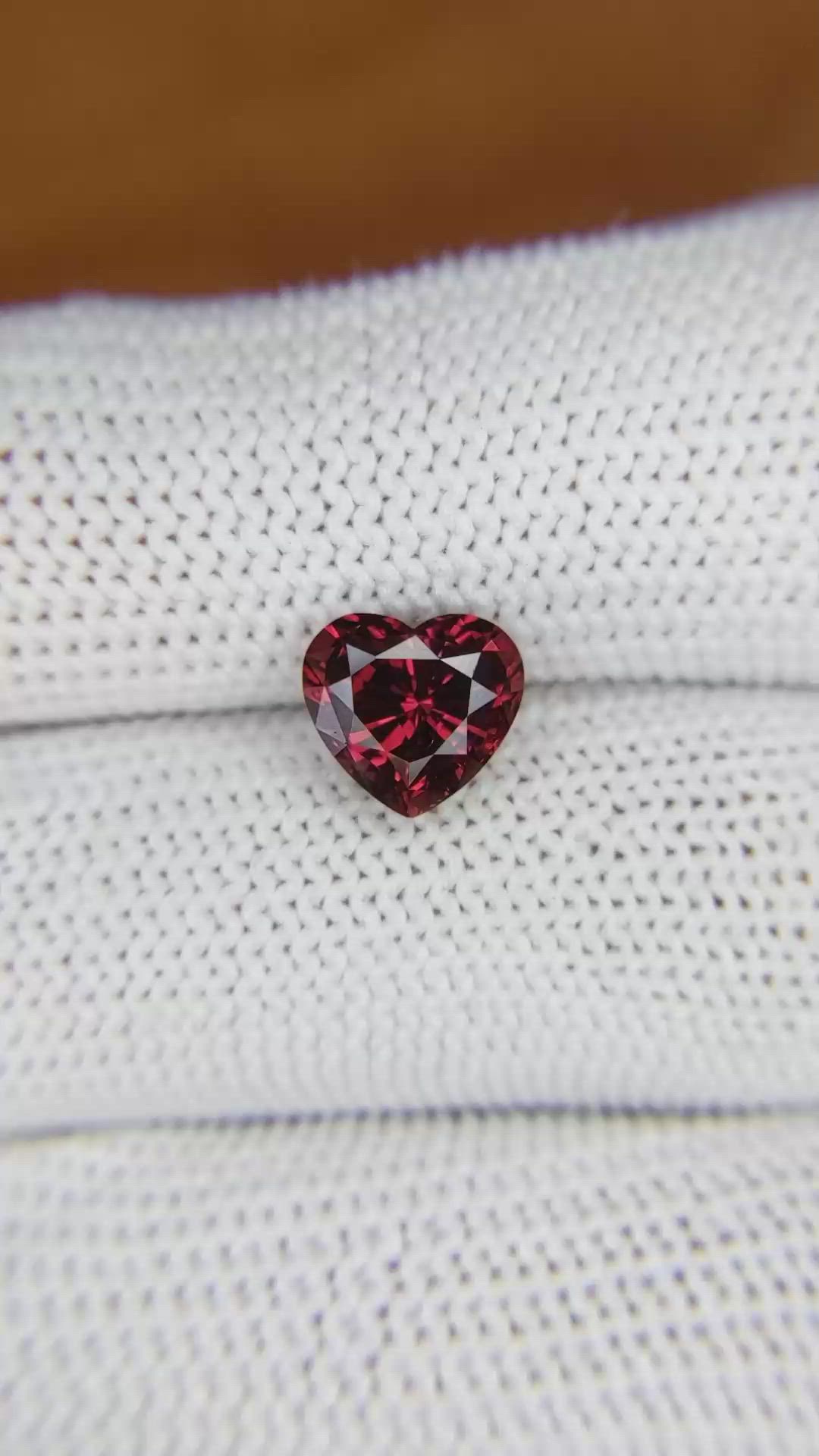 2.54 Ct. Garnet from Ceylon (Sri Lanka) Size Video