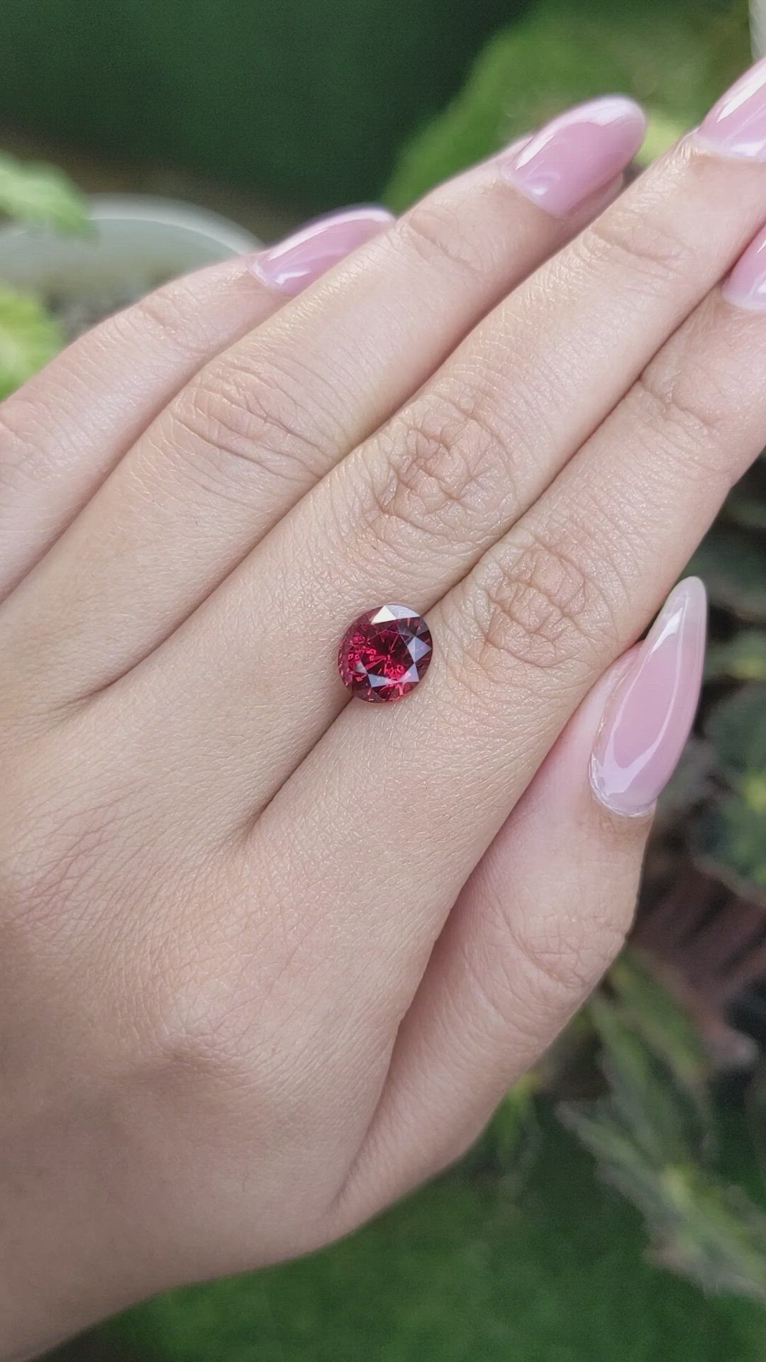 3.12 Ct. Garnet from Ceylon (Sri Lanka) Size Video