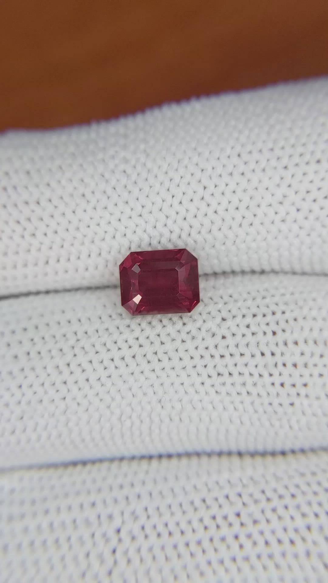 2.31 Ct. Garnet from Ceylon (Sri Lanka) Size Video