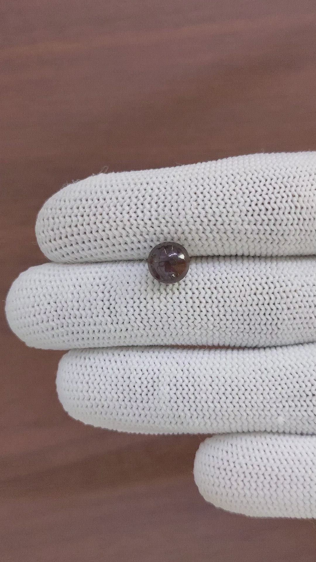 2.55 Ct. Cabochon Chrysoberyl from Ceylon (Sri Lanka) Size Video