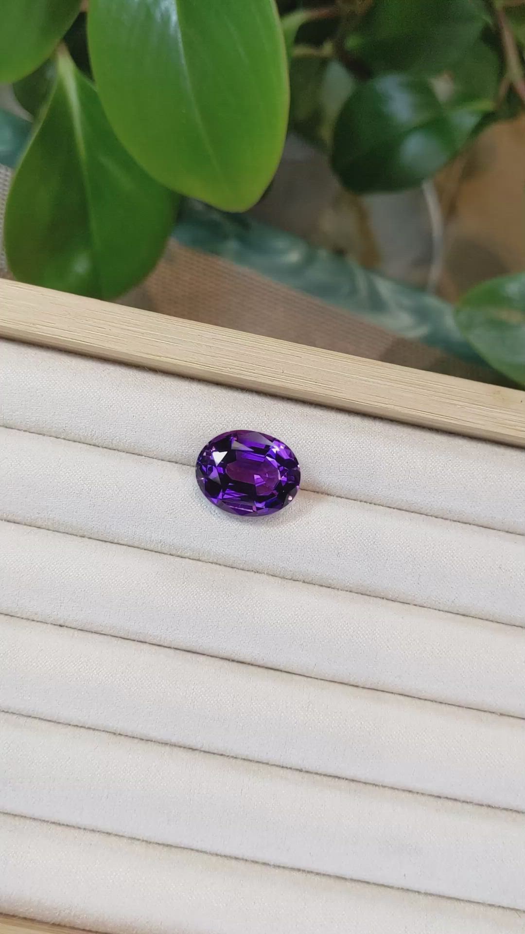 14.27 Ct. Amethyst from Bolivia Size Video