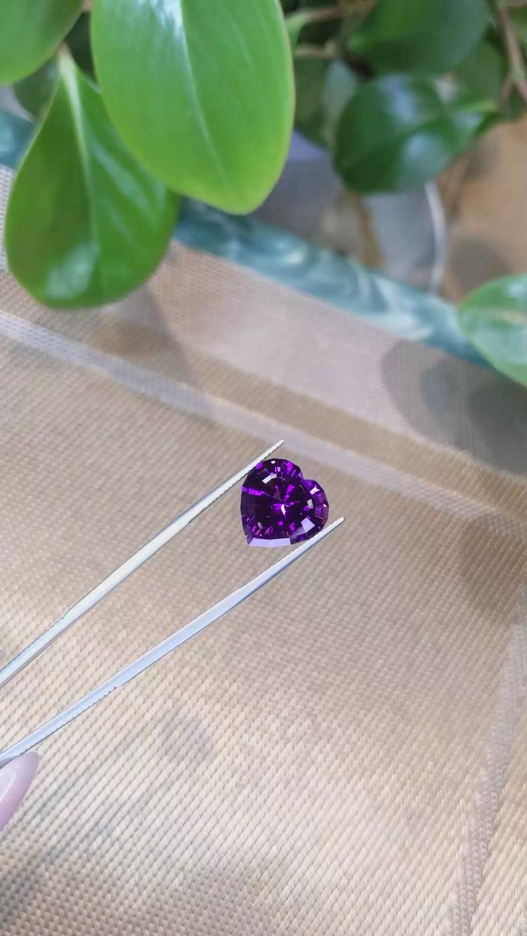 10.58 Ct. Amethyst from Bolivia Size Video