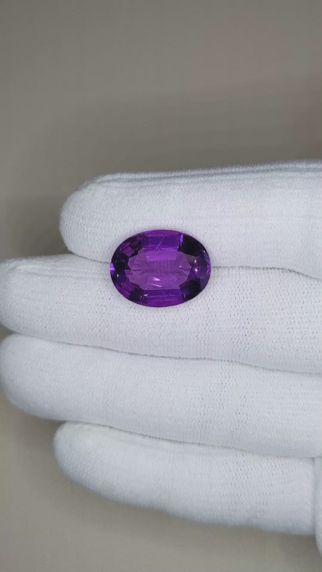 11.57 Ct. Amethyst from Bolivia Size Video