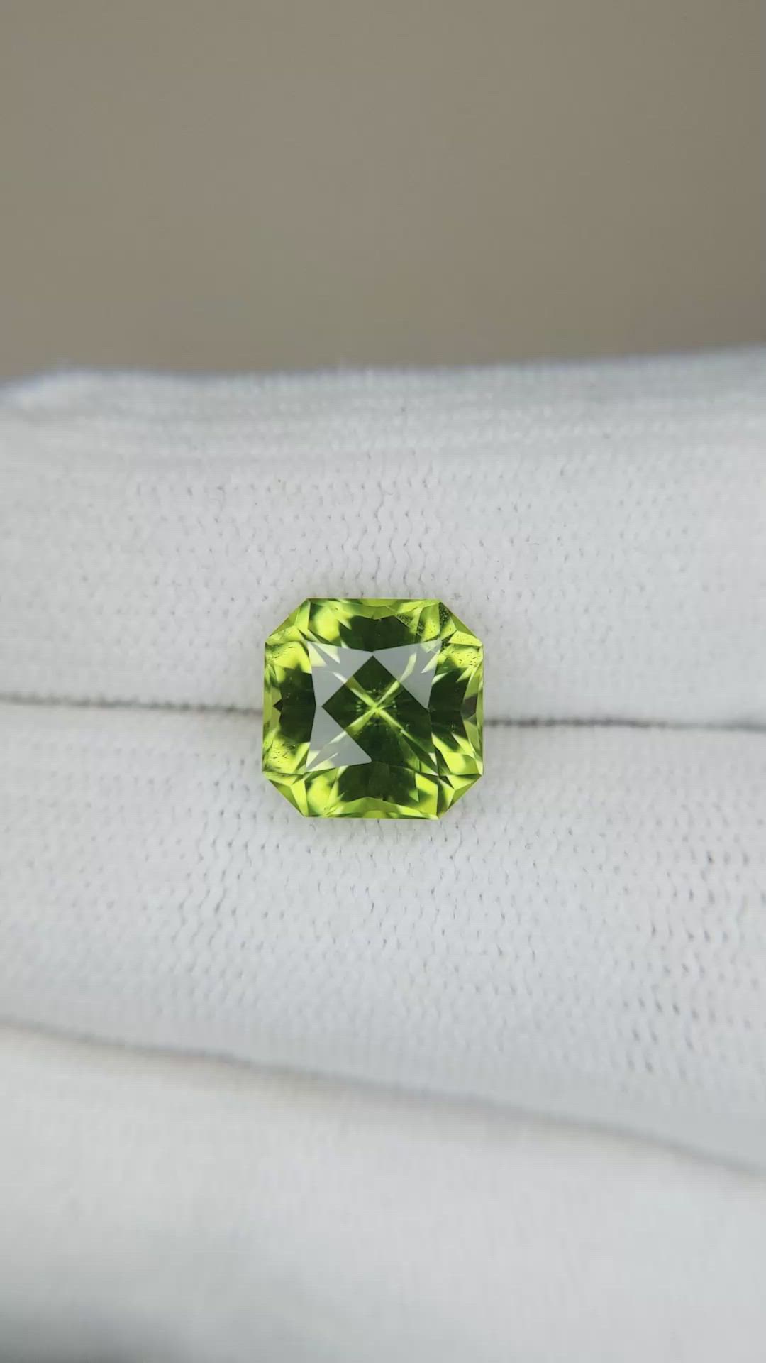 3.28 Ct. Peridot from Afghanistan Size Video