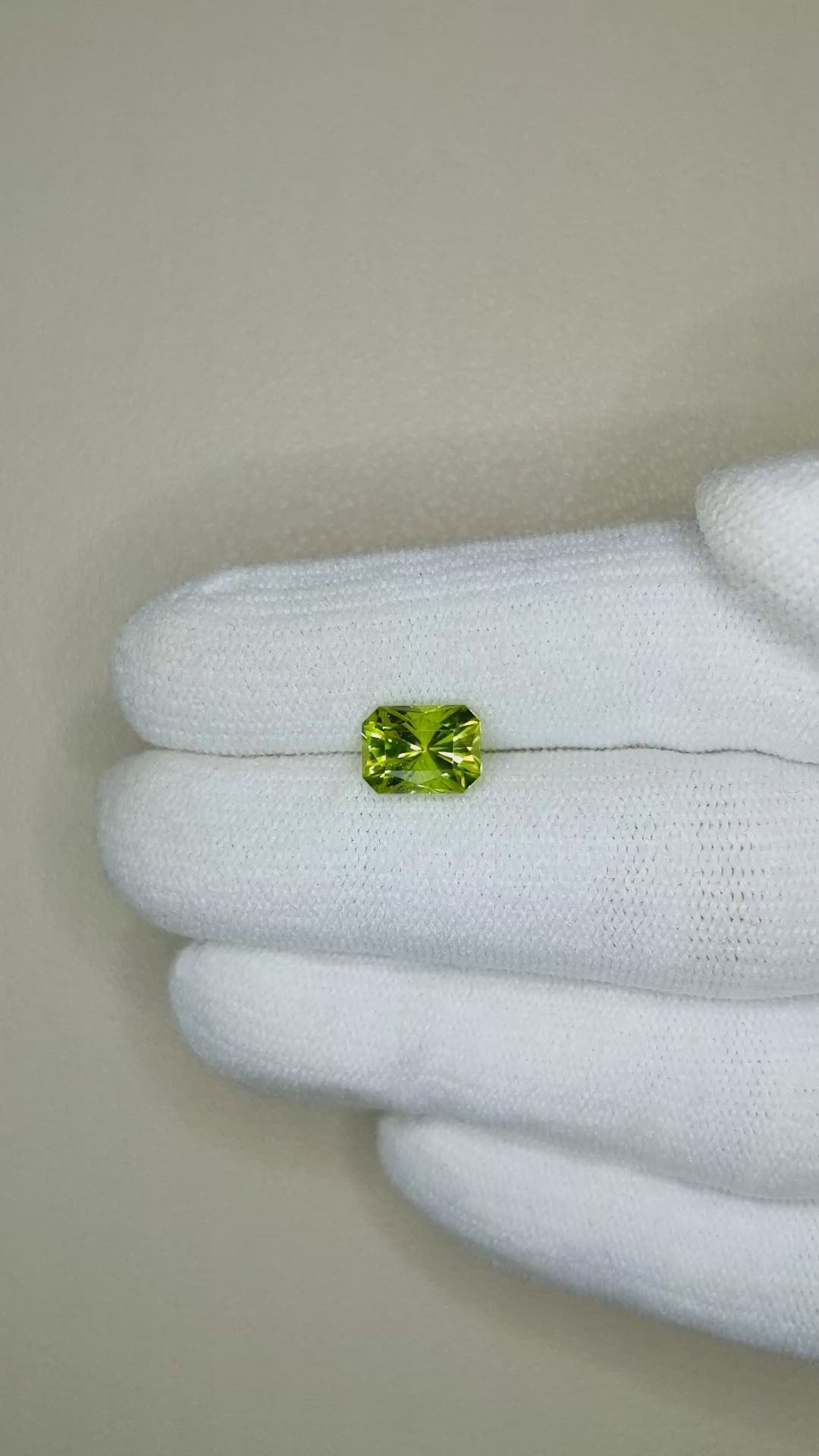 2.22 Ct. Peridot from Afghanistan Size Video