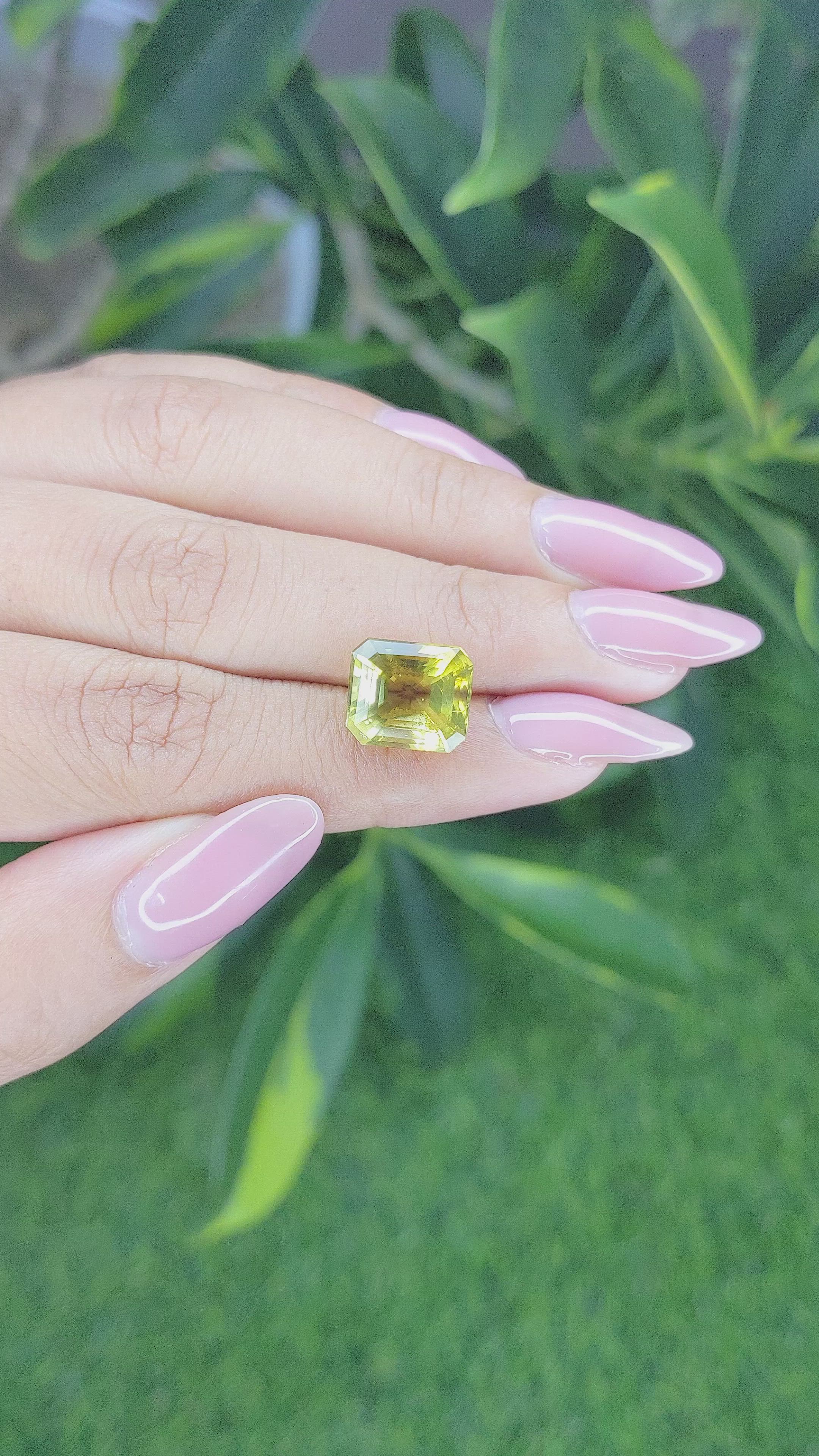 5.04 Ct. Quartz from Madagascar Size Video