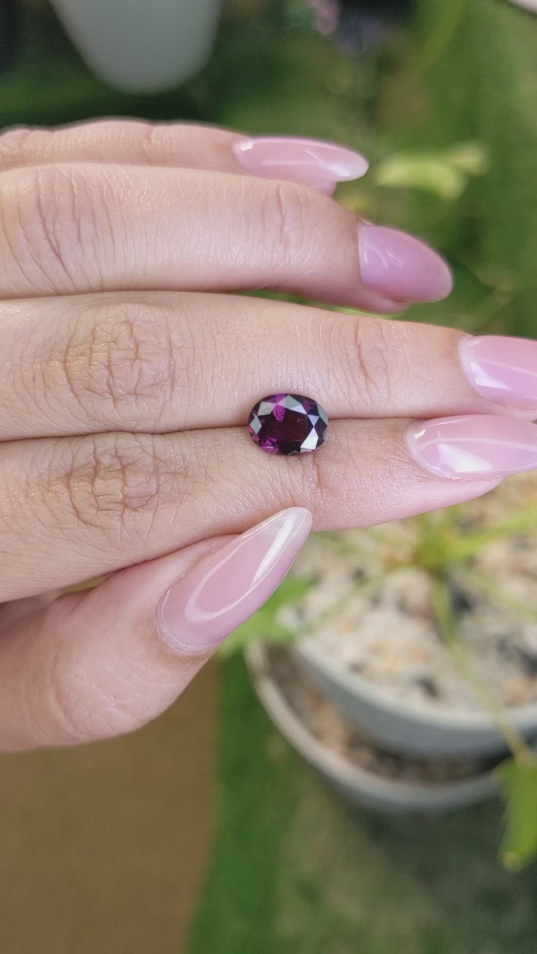 1.81 Ct. Spinel from Ceylon (Sri Lanka) Size Video