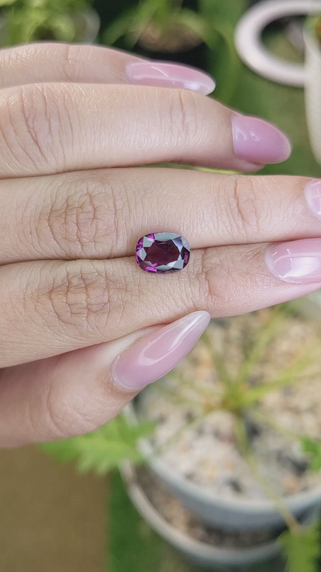 2.36 Ct. Spinel from Ceylon (Sri Lanka) Size Video