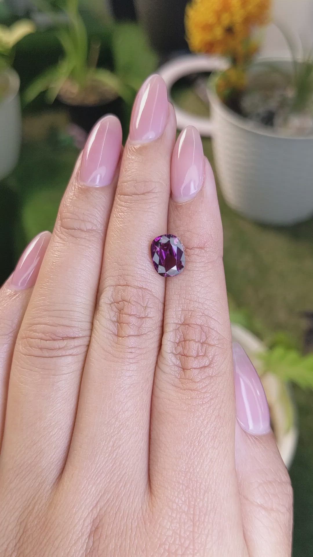 2.36 Ct. Spinel from Ceylon (Sri Lanka) Size Video