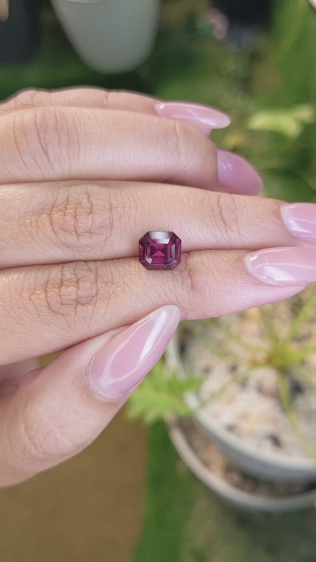 2.82 Ct. Spinel from Ceylon (Sri Lanka) Size Video