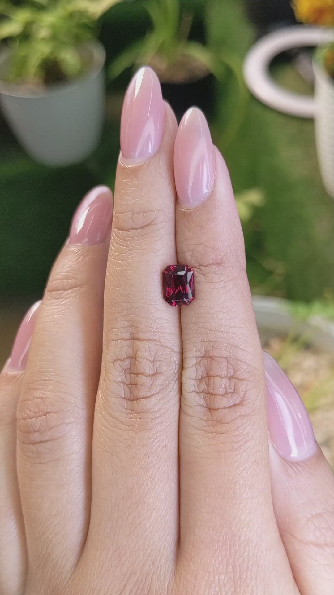 1.88 Ct. Rhodolite Garnet from Ceylon (Sri Lanka) Size Video