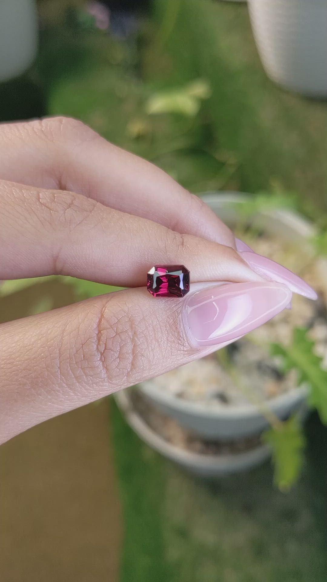 1.88 Ct. Rhodolite Garnet from Ceylon (Sri Lanka) Size Video