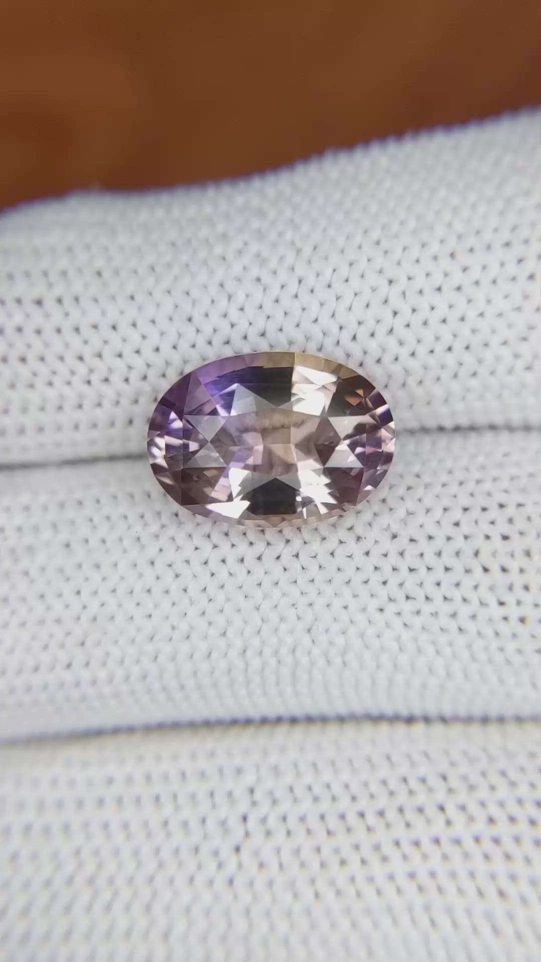 5.06 Ct. Ametrine from Ceylon (Sri Lanka) Size Video