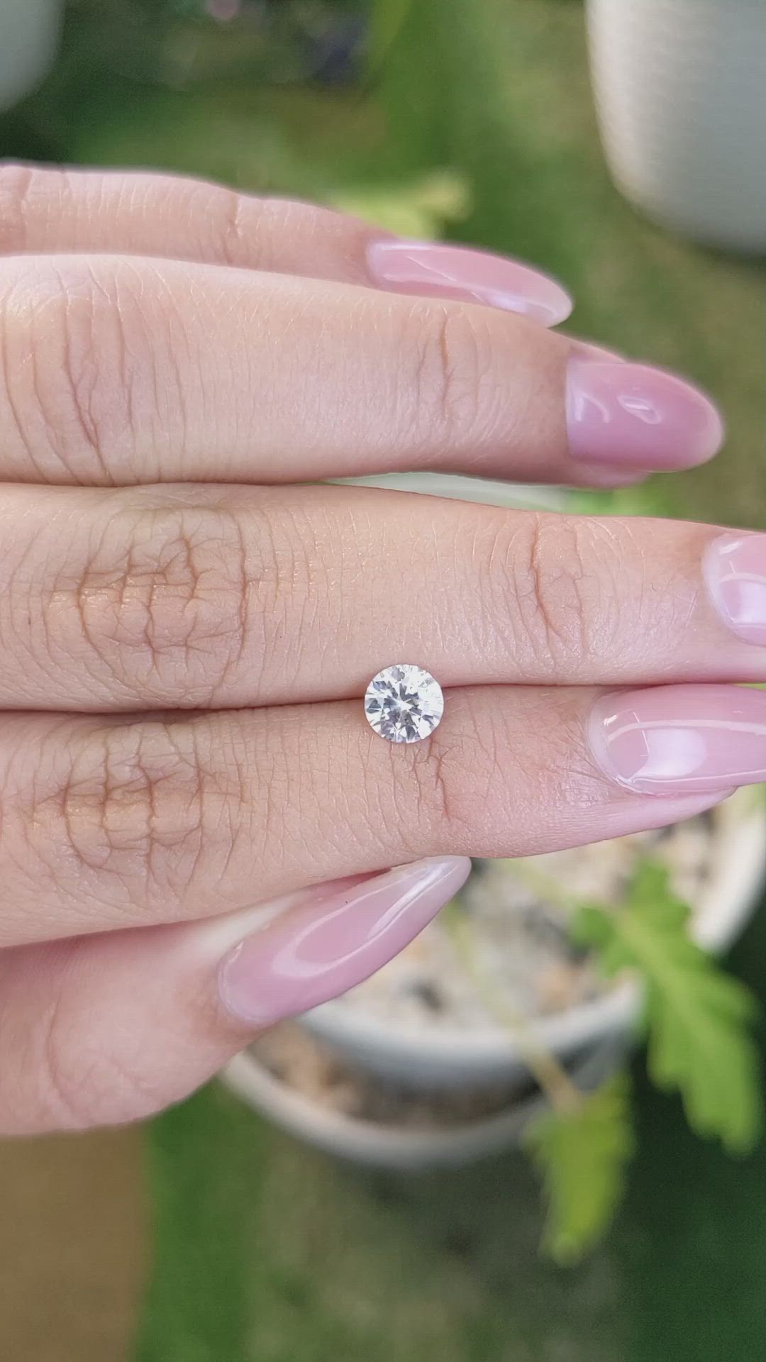 0.90 Ct. Zircon from Ceylon (Sri Lanka) Size Video