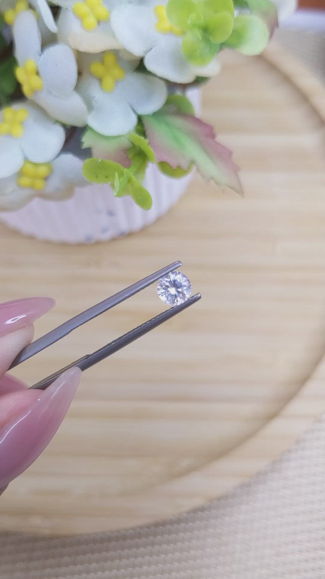 0.85 Ct. Zircon from Ceylon (Sri Lanka) Size Video