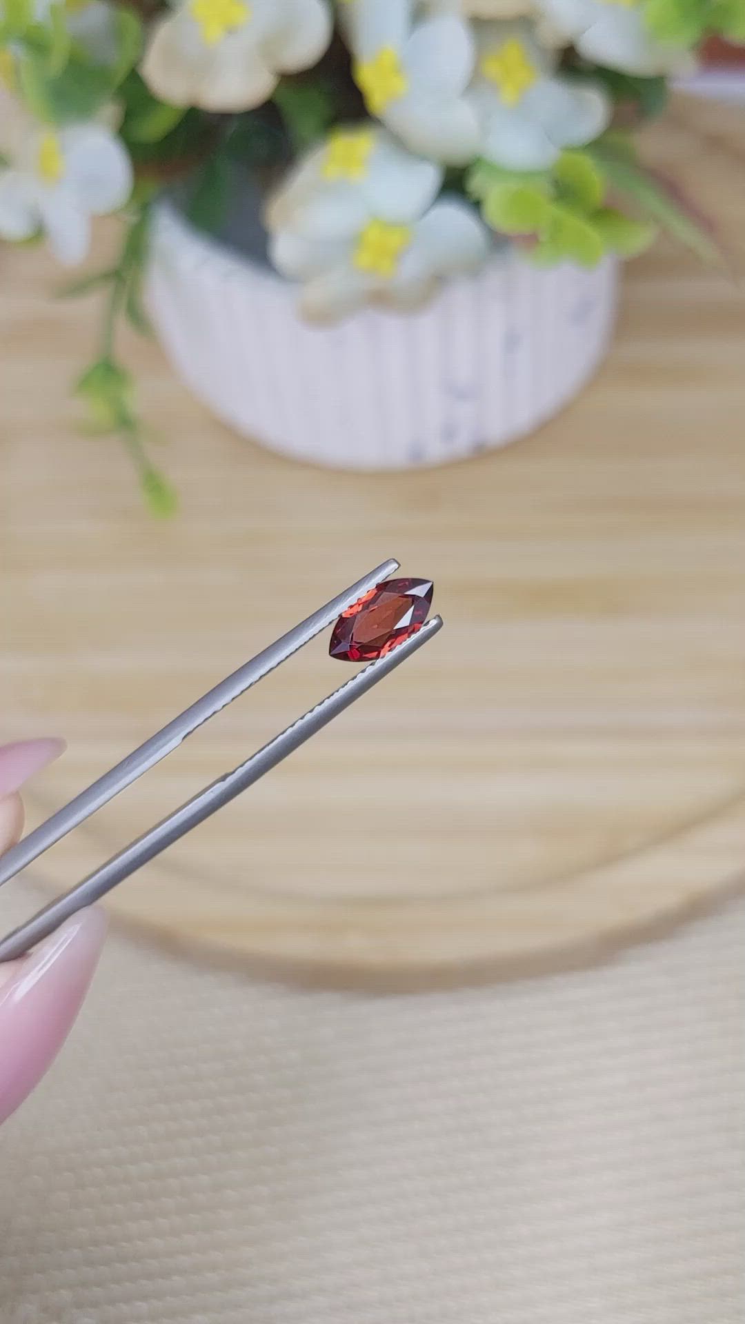 0.99 Ct. Garnet from Ceylon (Sri Lanka) Size Video