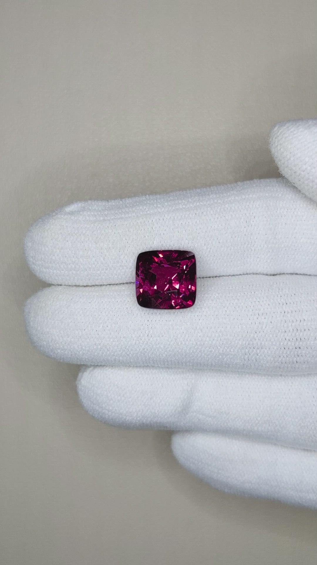 5.68 Ct. Rhodolite Garnet from Tanzania Size Video
