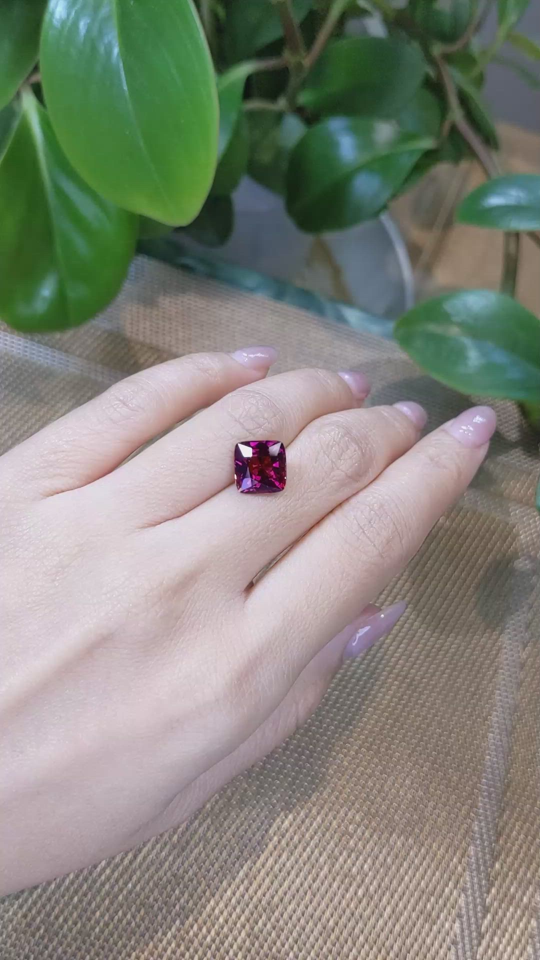 5.68 Ct. Rhodolite Garnet from Tanzania Size Video