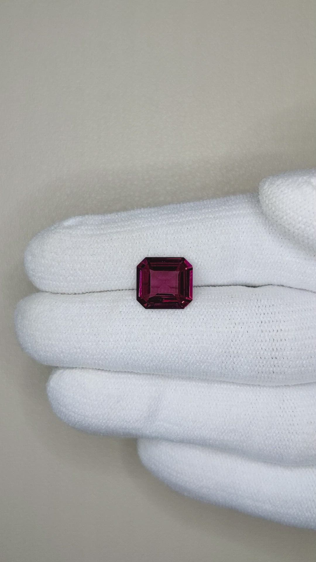 3.47 Ct. Rhodolite Garnet from Tanzania Size Video