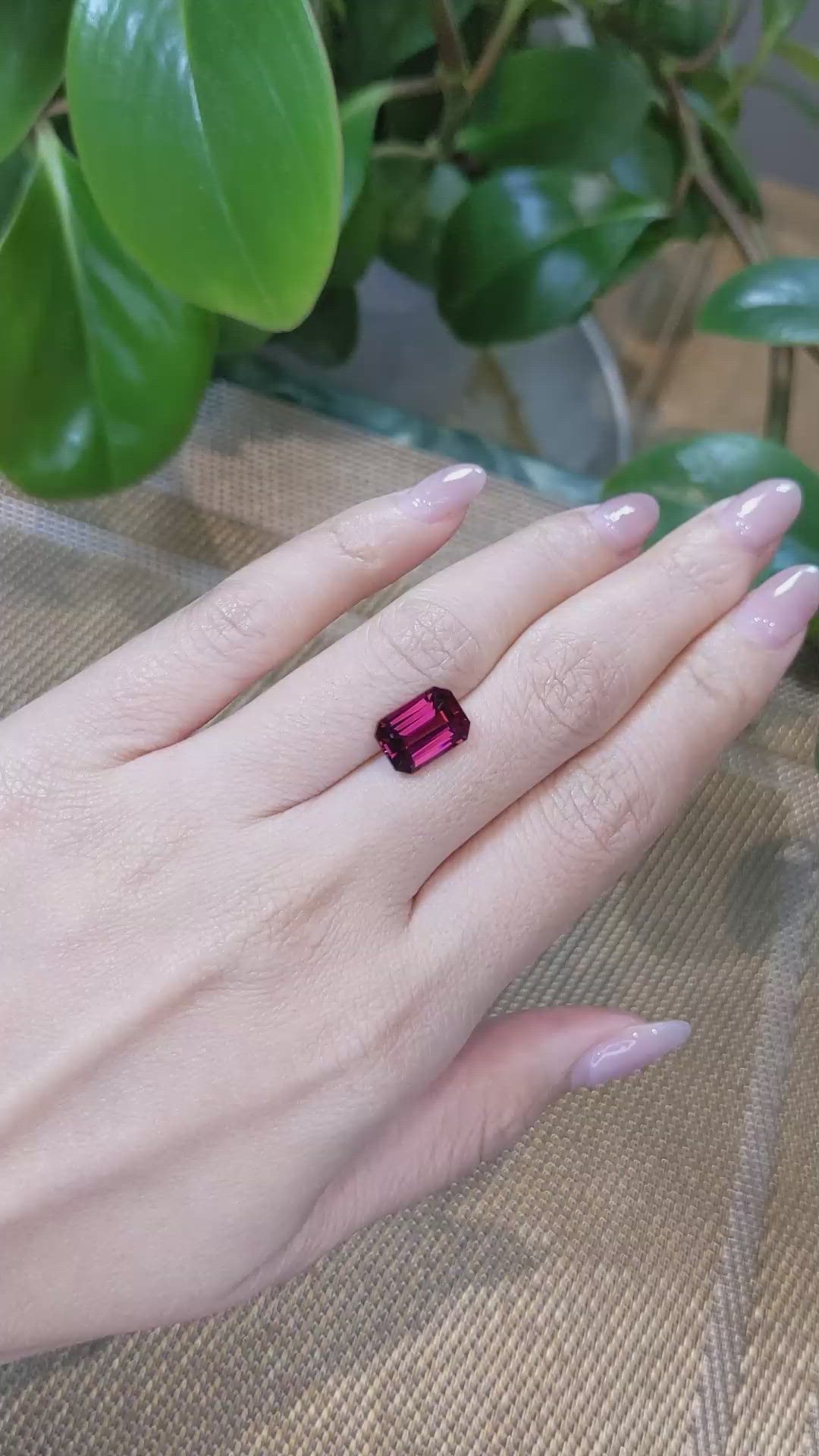 4.73 Ct. Rhodolite Garnet from Tanzania Size Video