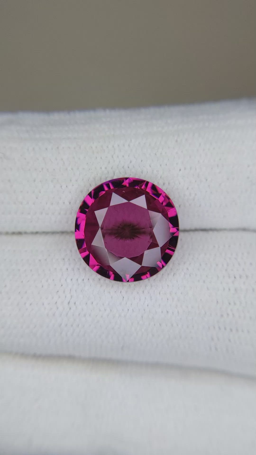 5.20 Ct. Rhodolite Garnet from Tanzania Size Video
