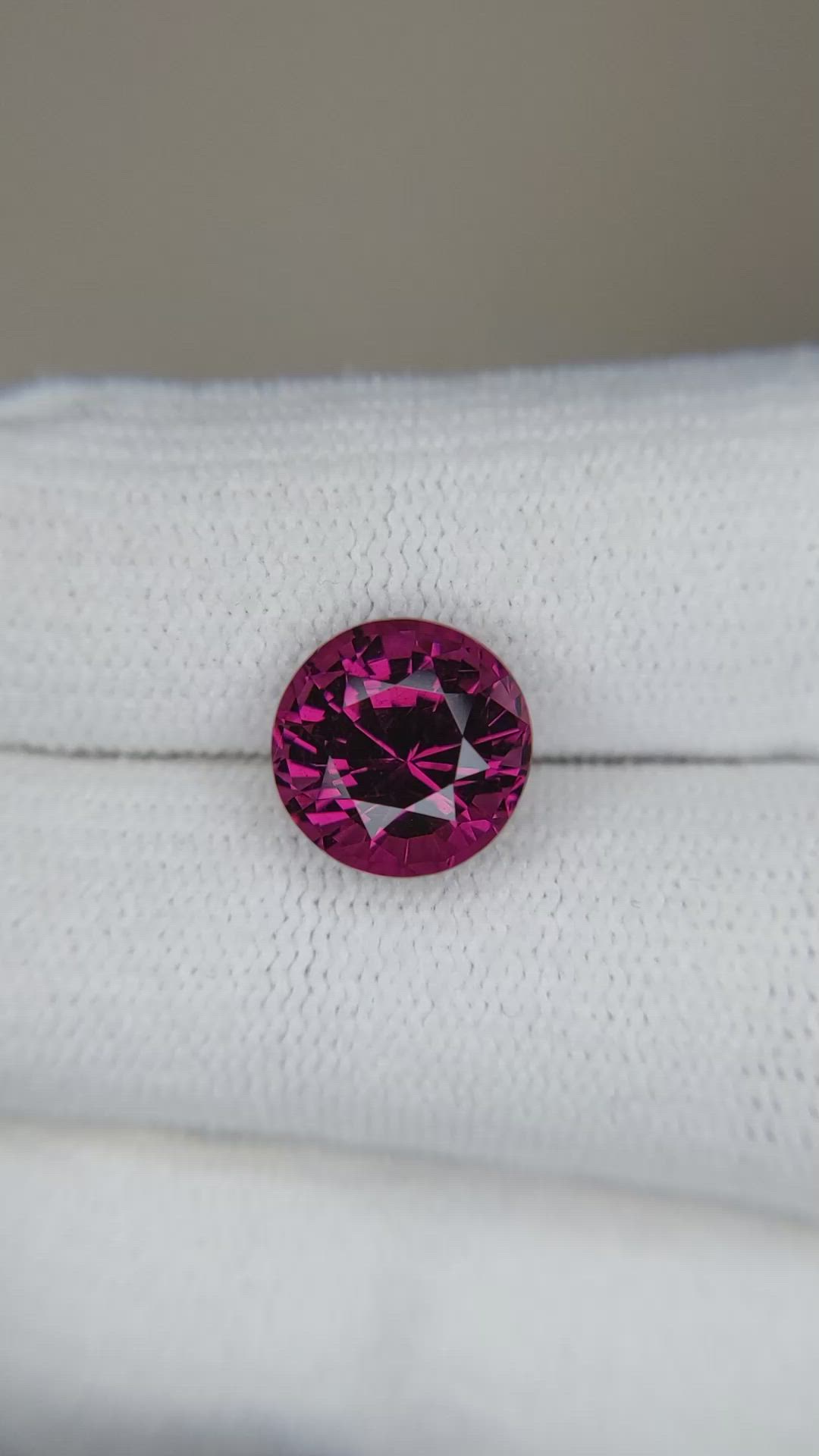 4.07 Ct. Rhodolite Garnet from Tanzania Size Video