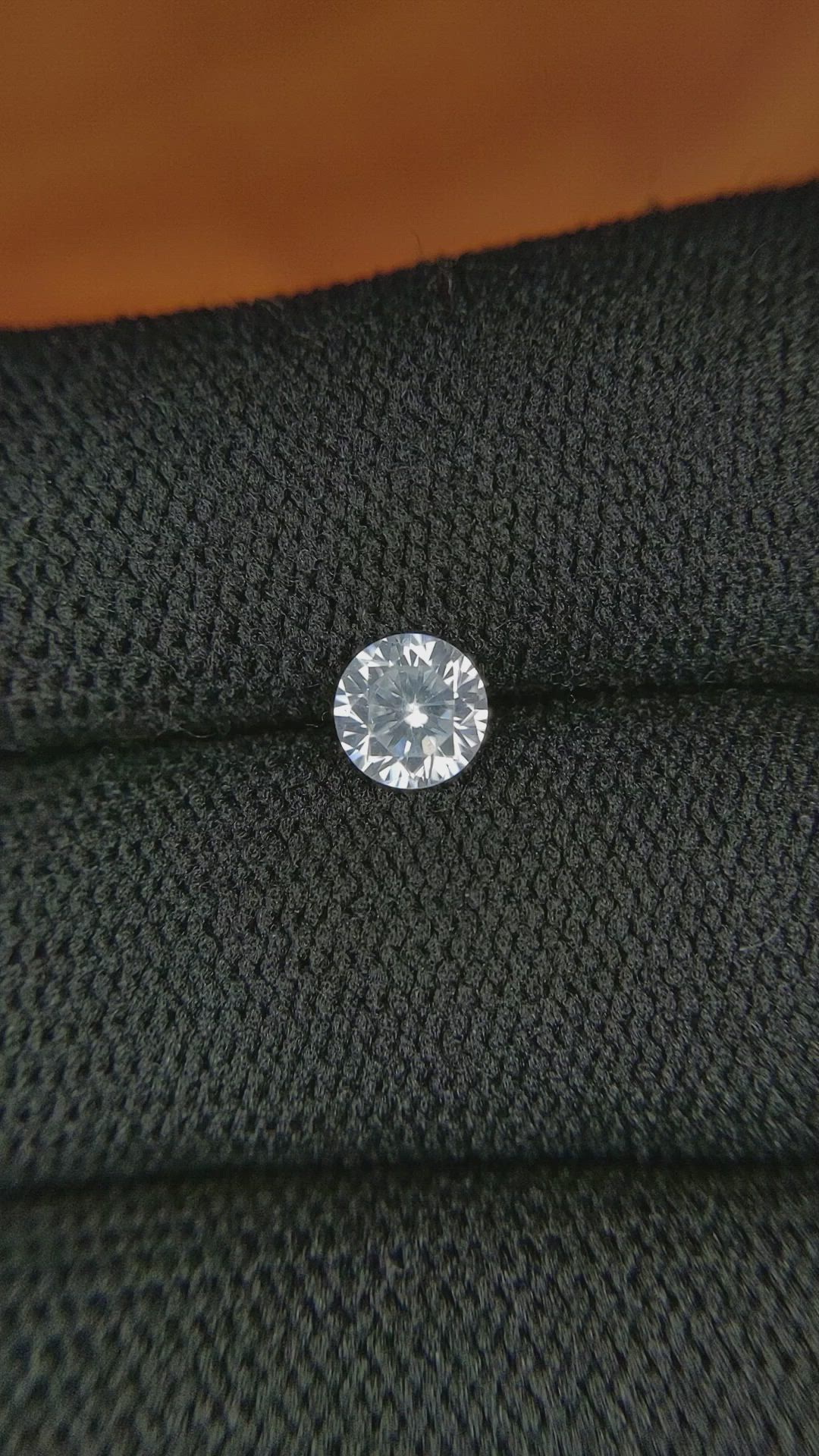 0.91 Ct. Zircon from Ceylon (Sri Lanka) Size Video