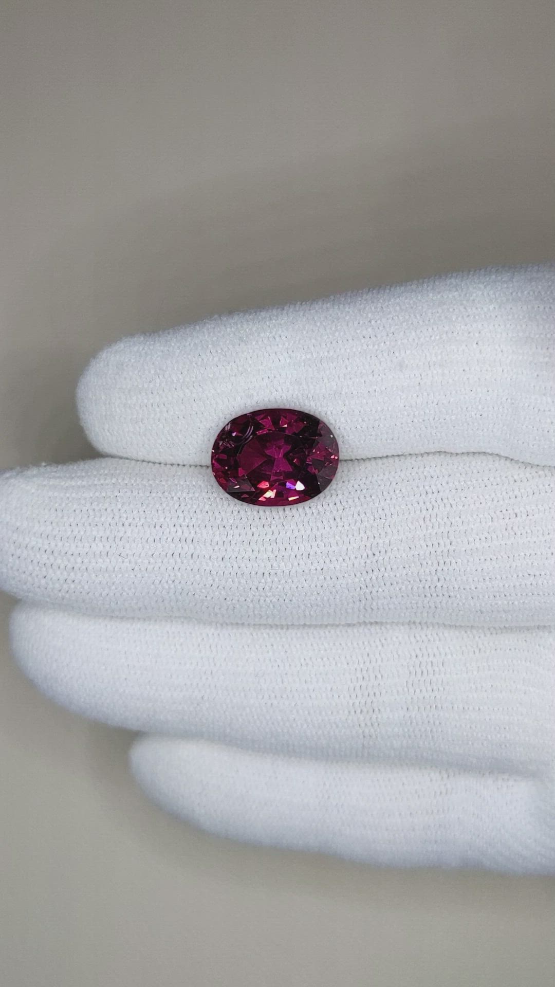8.50 Ct. Rhodolite Garnet from Tanzania Size Video