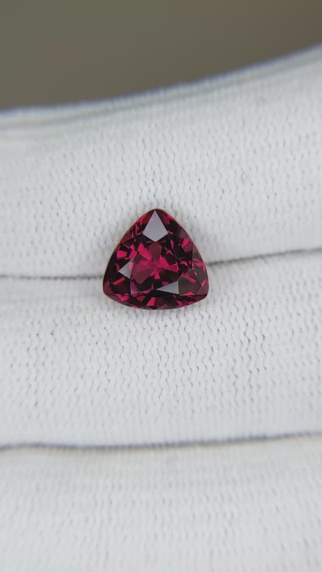 4.02 Ct. Rhodolite Garnet from Tanzania Size Video