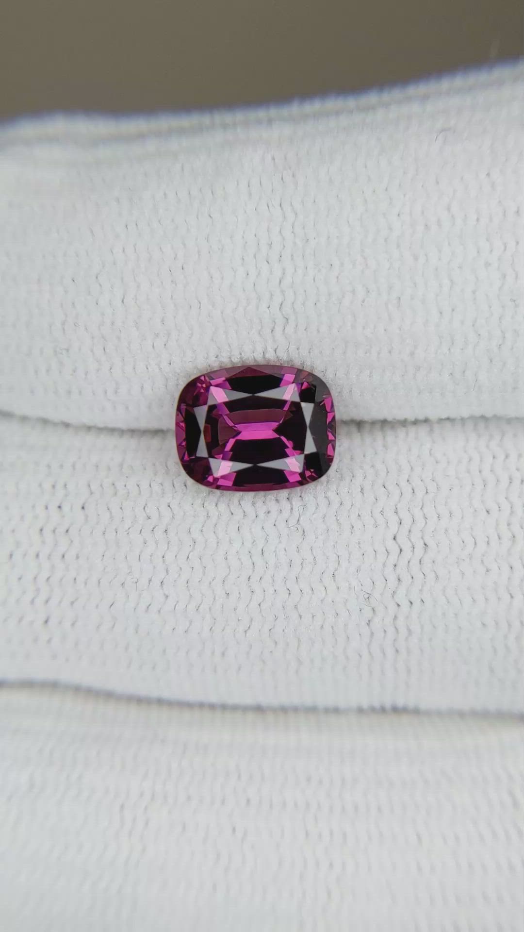 2.56 Ct. Rhodolite Garnet from Tanzania Size Video
