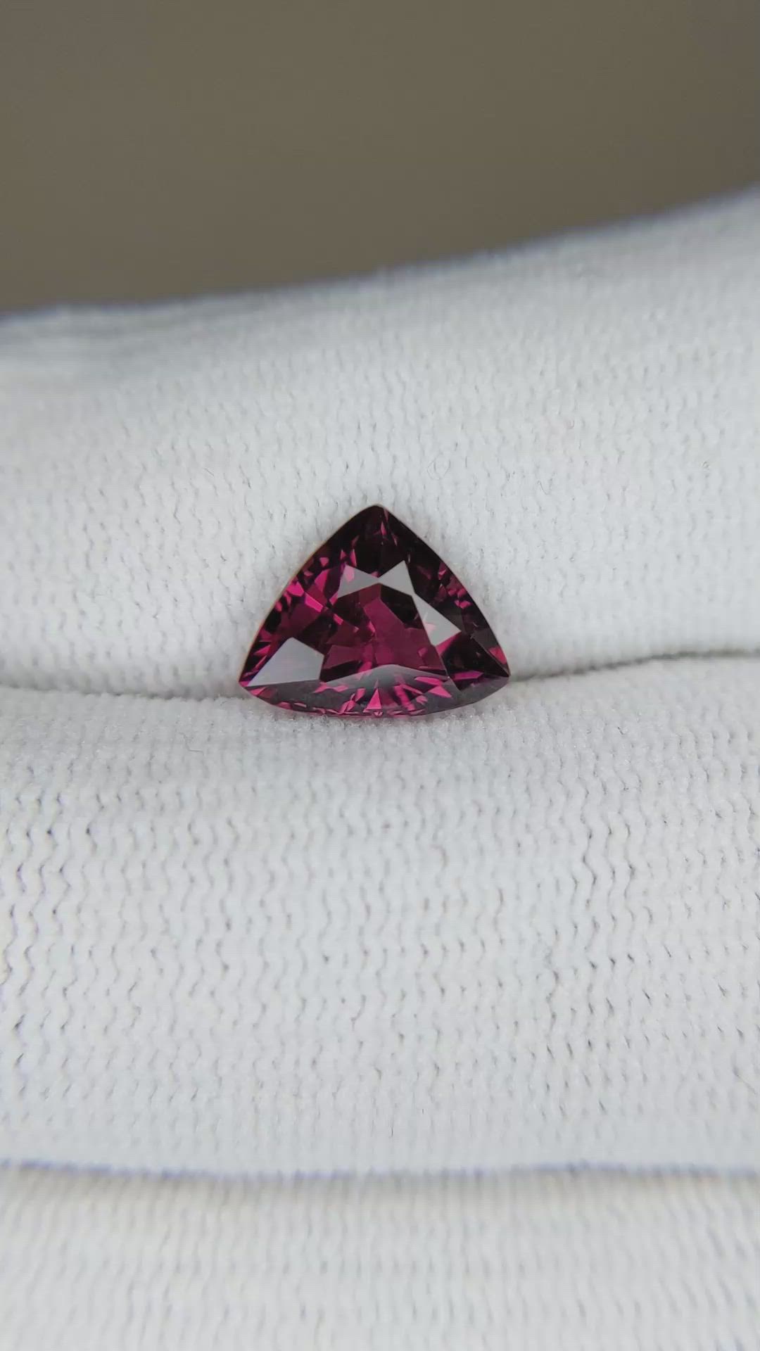 2.60 Ct. Rhodolite Garnet from Tanzania Size Video