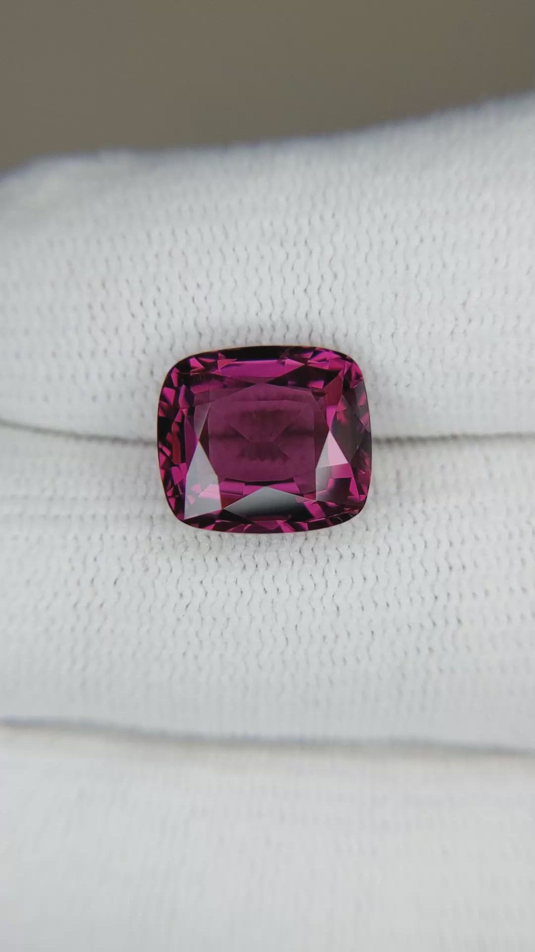 8.55 Ct. Rhodolite Garnet from Tanzania Size Video