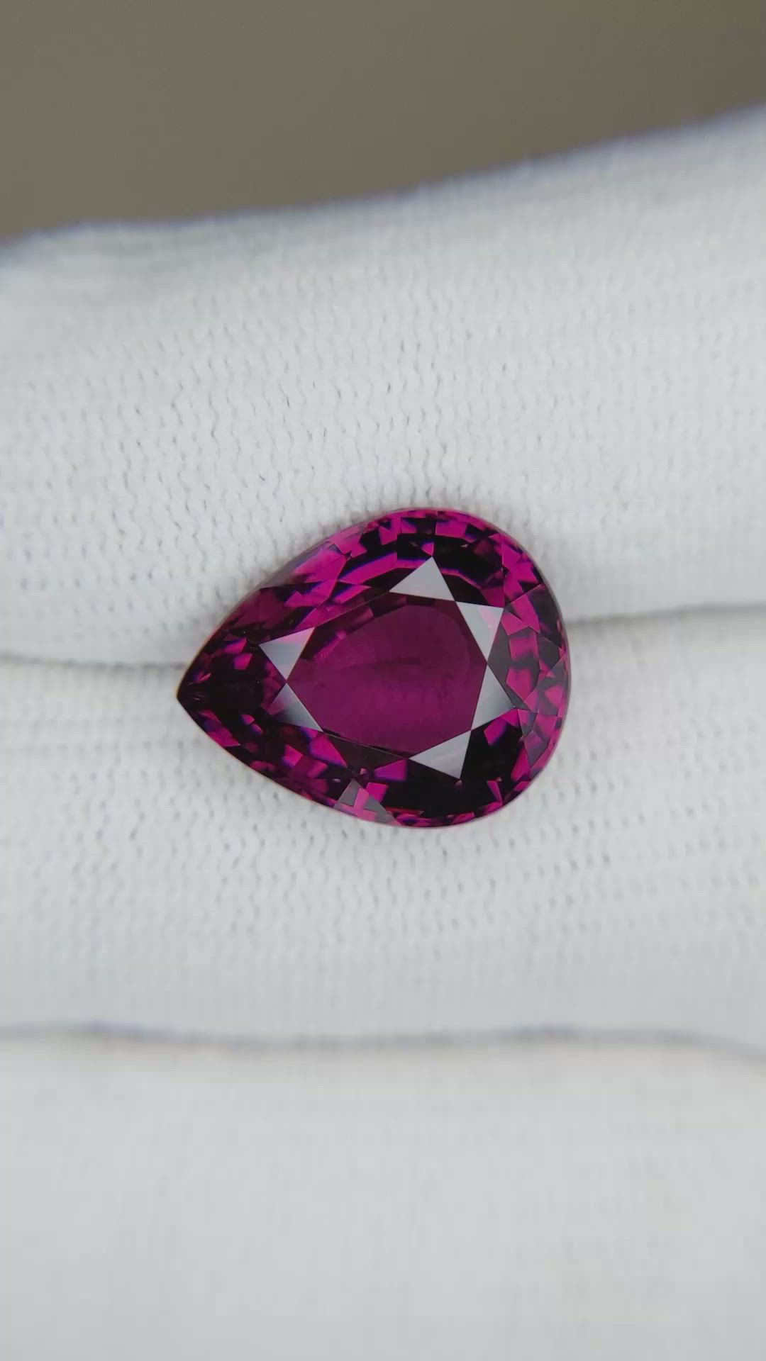 11.42 Ct. Rhodolite Garnet from Tanzania Size Video