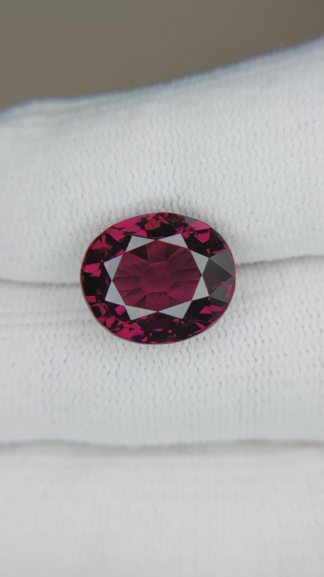 11.77 Ct. Rhodolite Garnet from Tanzania Size Video