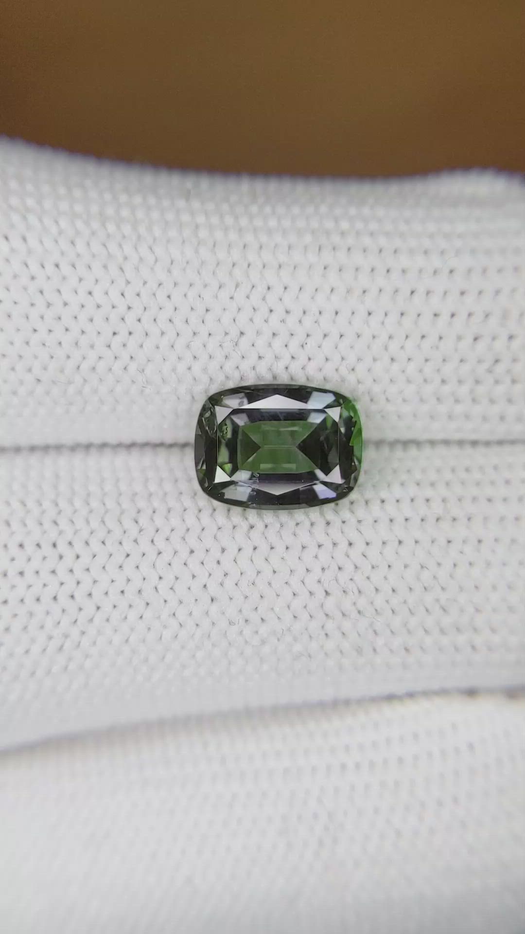 2.71 Ct. Alexandrite from Brazil Size Video