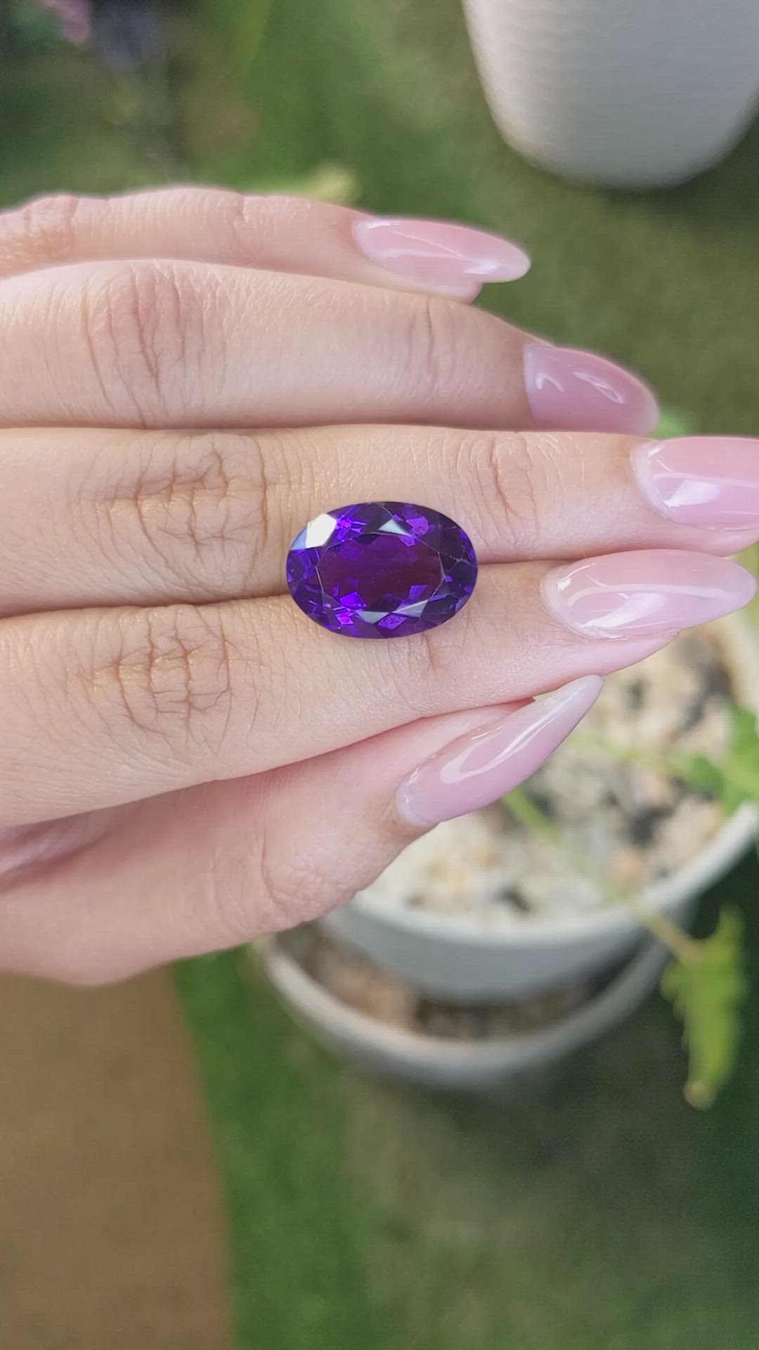 9.25 Ct. Amethyst from Ceylon (Sri Lanka) Size Video