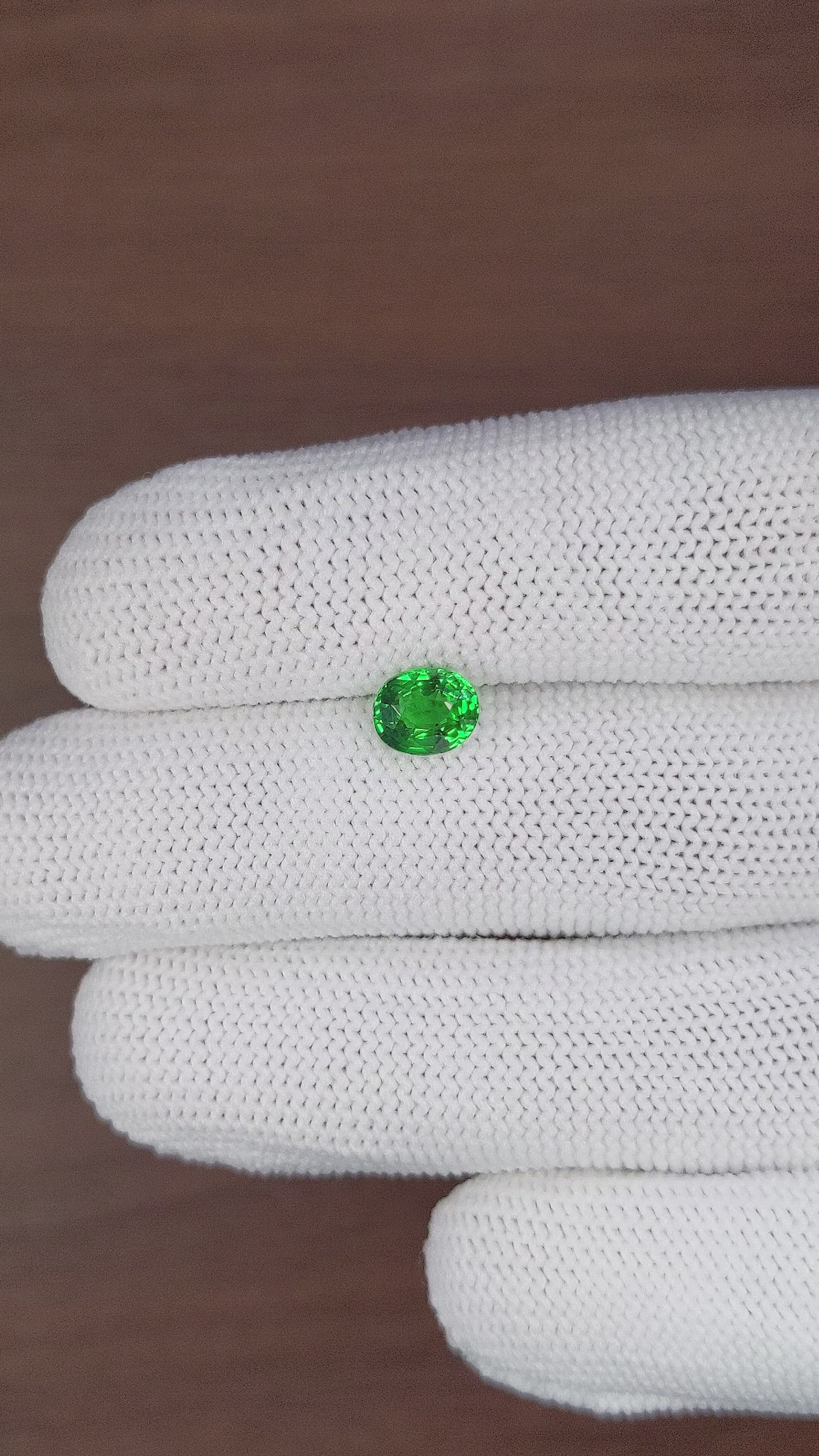1.52 Ct. Tsavorite Garnet from Tanzania Size Video