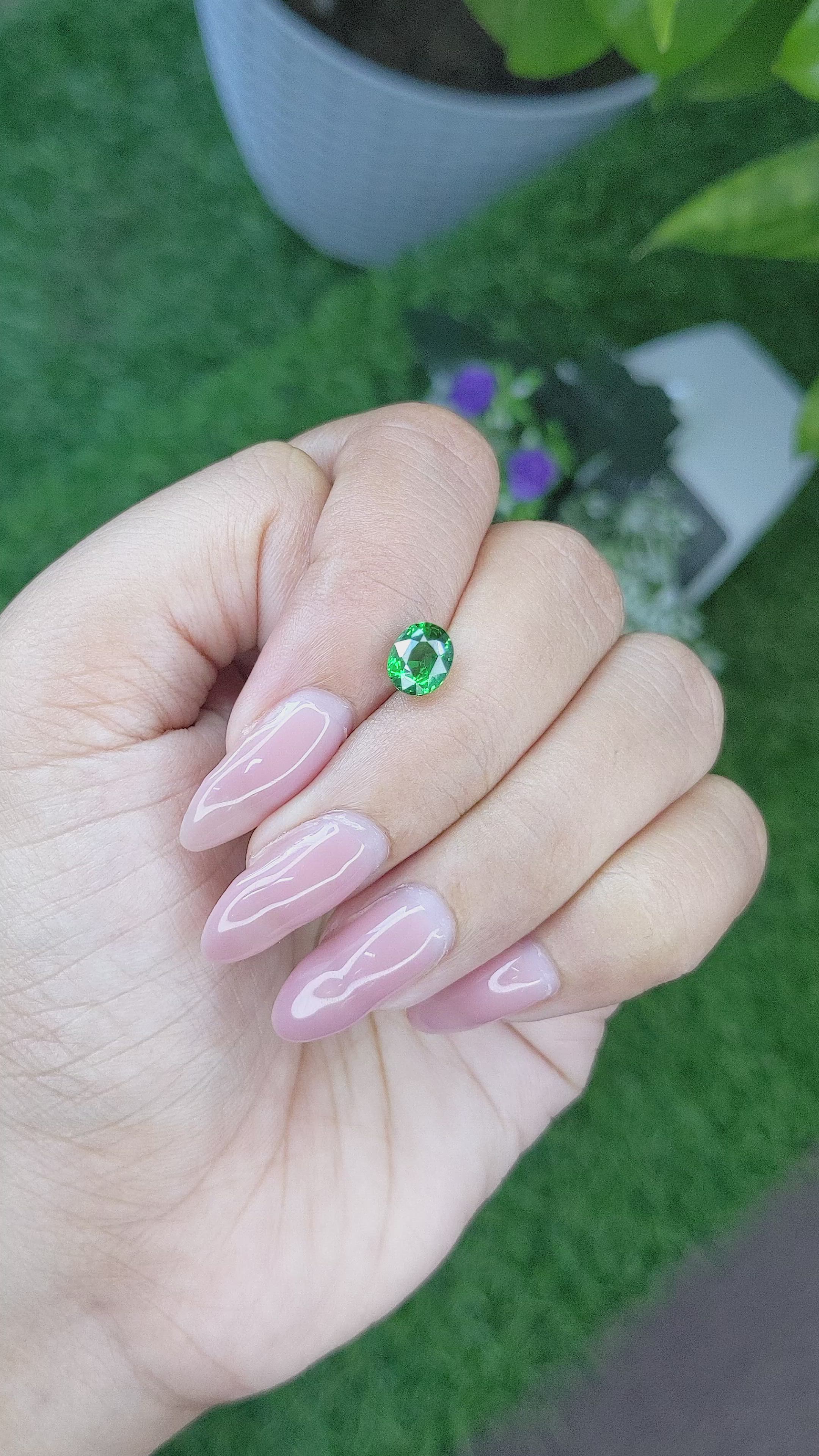 1.52 Ct. Tsavorite Garnet from Tanzania Size Video