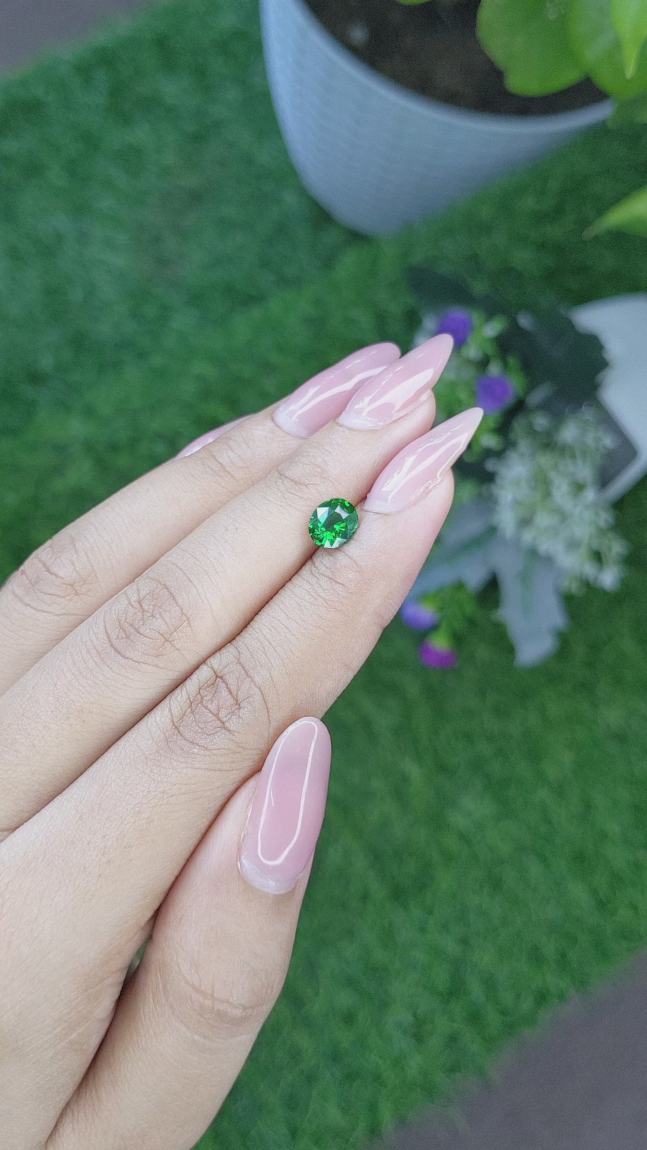 1.09 Ct. Tsavorite Garnet from Tanzania Size Video