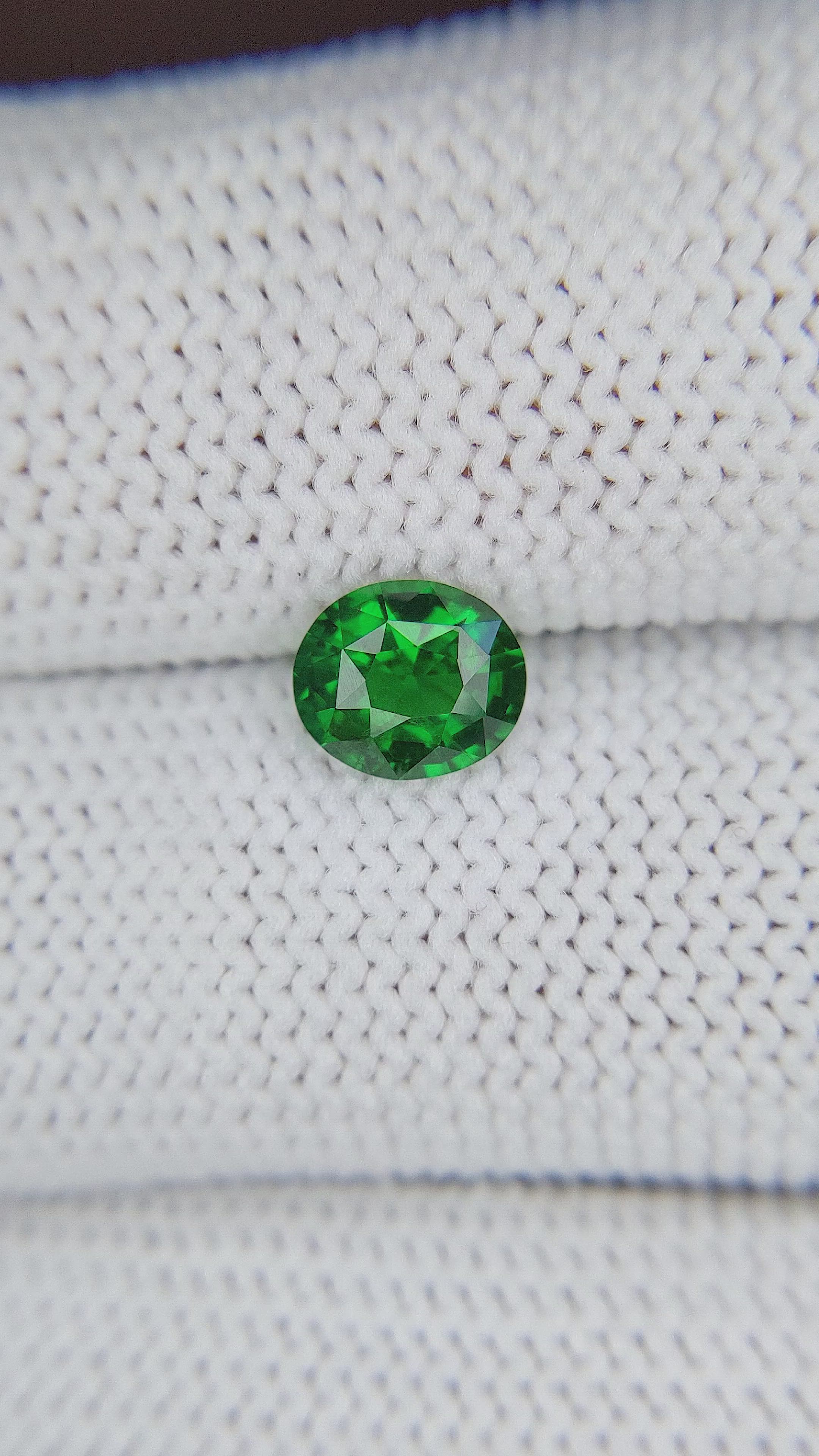 1.09 Ct. Tsavorite Garnet from Tanzania Size Video